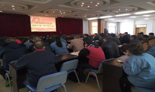 堅定信念 對黨忠誠，融會貫通 學(xué)以致用