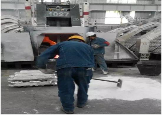 加強(qiáng)法治觀念、保障安全生產(chǎn)  嚴(yán)抓細(xì)管助推電解鋁安全生產(chǎn)新局面