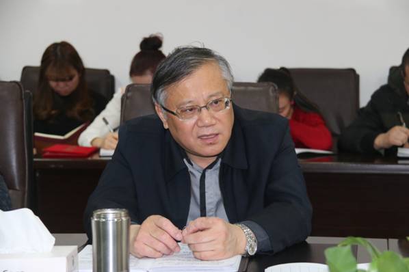 增強(qiáng)使命感和責(zé)任感，積極作為，為實(shí)現(xiàn)“十三五”良好開局而努力奮斗